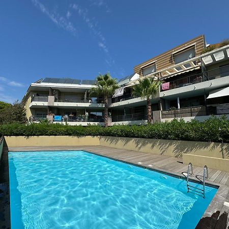 L'Appart Ideal Famille, Terrasse, Piscine, Plage Villeneuve-Loubet Exterior foto