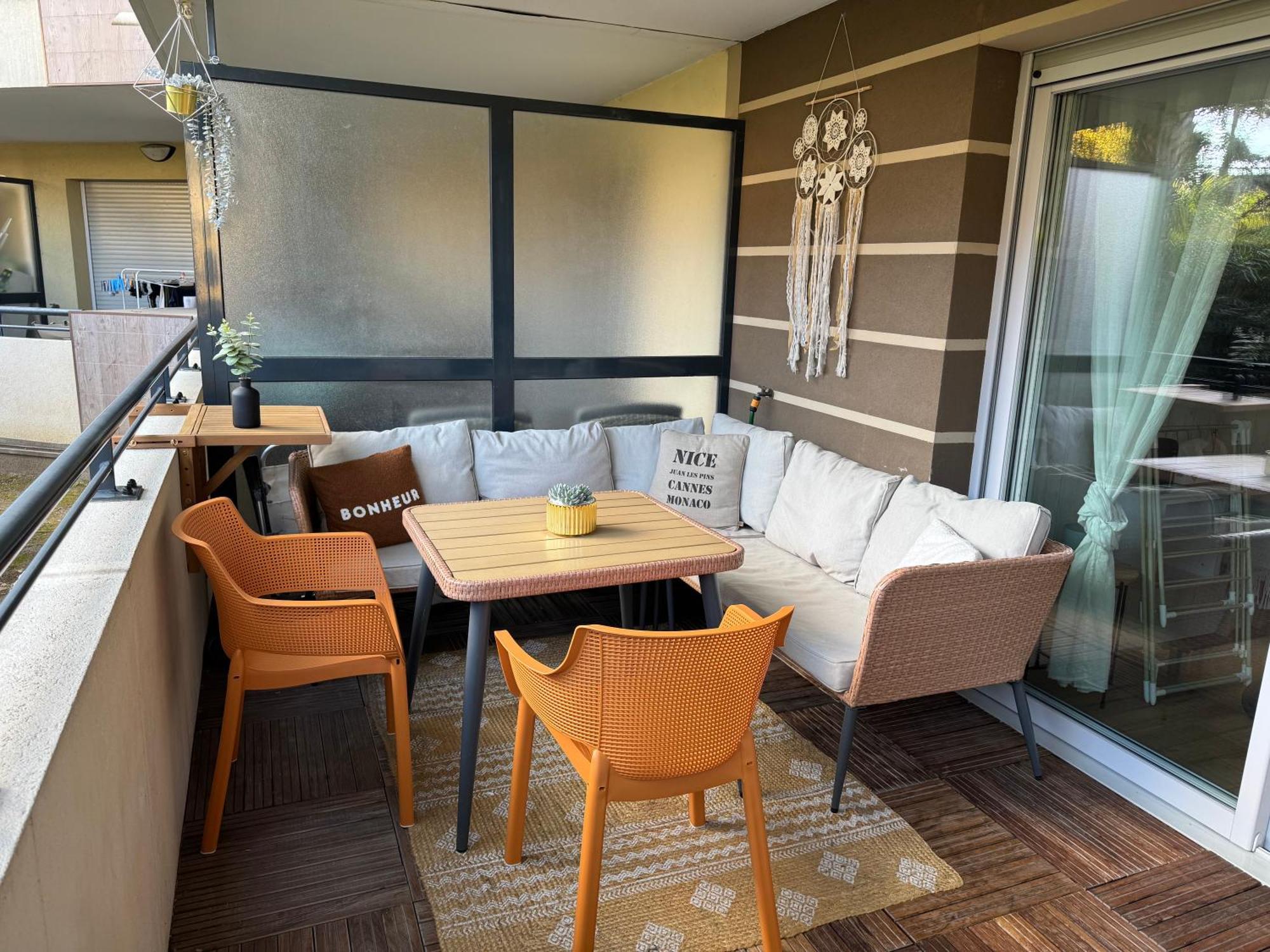 L'Appart Ideal Famille, Terrasse, Piscine, Plage Villeneuve-Loubet Exterior foto